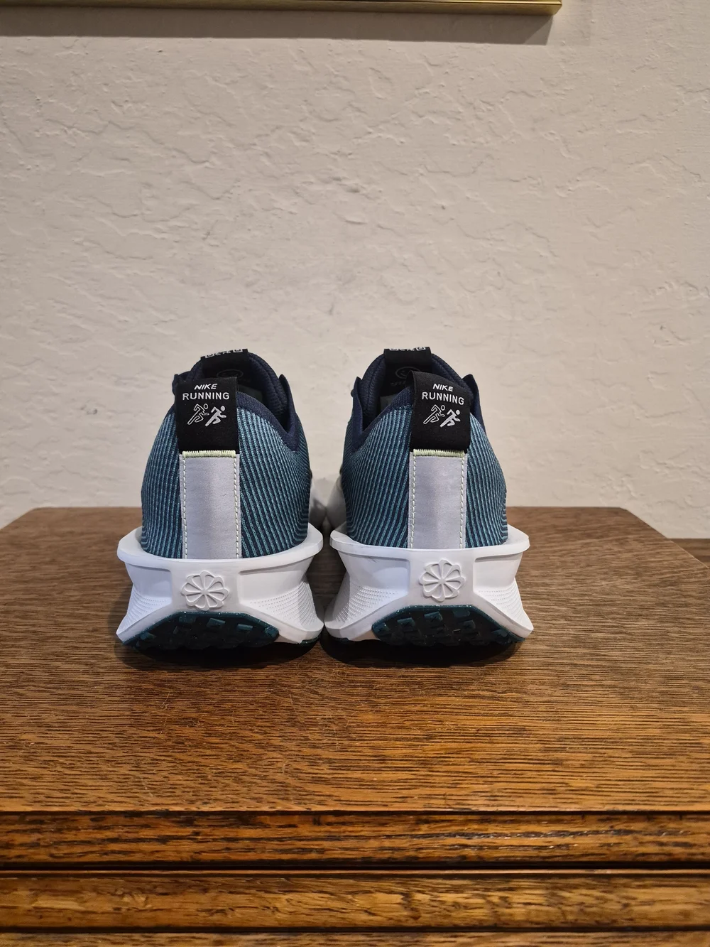 Nike Interact Run Athletic Running Shoes  Men's Size US 12